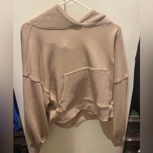 Tan cropped sweatshirt-want gone